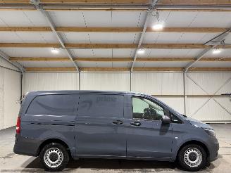 krockskadad bil bedrijf Mercedes Vito 110CDI 75kW Functional Lang Camera 2020/9