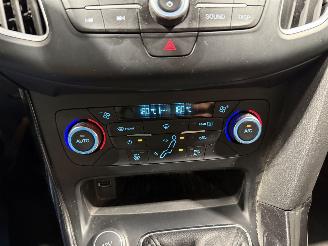 Ford Focus 1.0 74kW Titanium picture 20