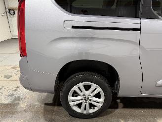 Toyota ProAce CITY INVALIDE ROLSTOELAUTO  1.2Turbo 81kW Active Long picture 16