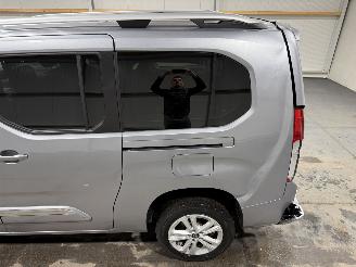 Toyota ProAce CITY INVALIDE ROLSTOELAUTO  1.2Turbo 81kW Active Long picture 17