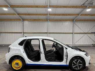 damaged passenger cars Volkswagen Polo 1.0TSI 70kW Life 2022/1