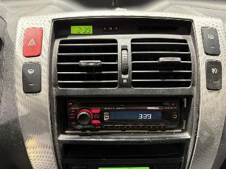 Hyundai Tucson 2.0i 104kW 4WD Style picture 20