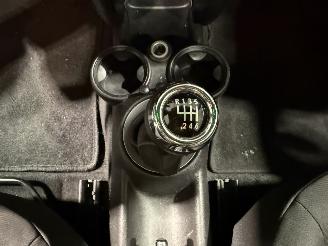 Mini Mini 1.6 72kW Pano Airco One Chili picture 22