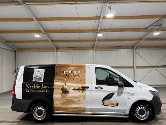 skadebil bedrijf Mercedes Vito 111CDI 84kW Friso / Koelwagen Airco Functional 2015/9