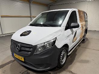 Mercedes Vito 111CDI 84kW Friso / Koelwagen Airco Functional picture 10