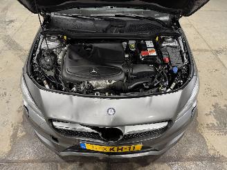 Mercedes Cla-klasse 180 90kW Airco Ambition picture 24