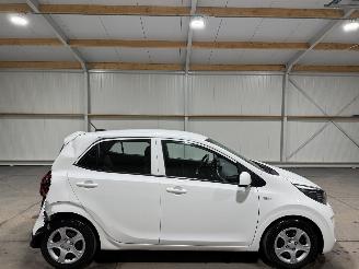 krockskadad bil auto Kia Picanto 1.0DPi 49kW Airco Comfortline 2024/5