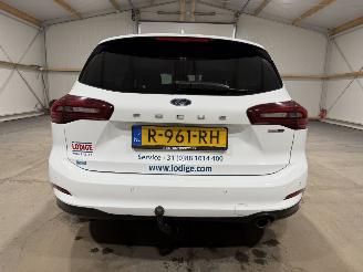 Ford Focus 1.0 EcoBoost 92kW Hybrid Titanium picture 17