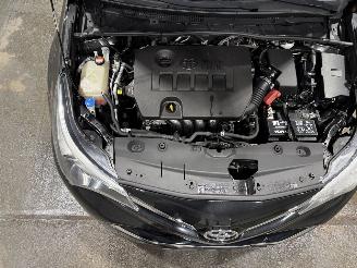 Toyota Avensis 1.8VVT-i  108kW Automaat Lease Pro picture 29