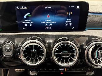 Mercedes A-klasse 250e 118kW Automaat Premium Plus picture 34