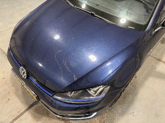 Volkswagen Golf GTE 1.4TSI 110kW Automaat Pano picture 21