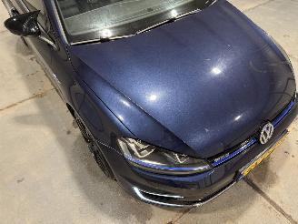 Volkswagen Golf GTE 1.4TSI 110kW Automaat Pano picture 19