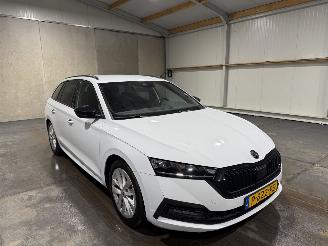 Skoda Octavia 1.5 e-TSI 110kW Automaat Sport Business picture 3