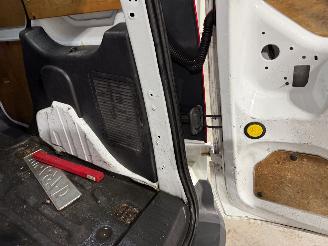 Ford Transit Connect 1.6TDCI 55kW Trend First Edition picture 25