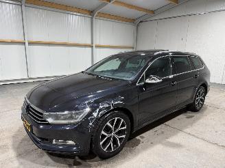 Volkswagen Passat 1.6TDI 88kW Automaat Pano Business Edition picture 9