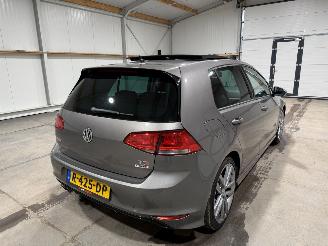 Volkswagen Golf 1.4TSI 110kW ACT Business Edition R Pano picture 6