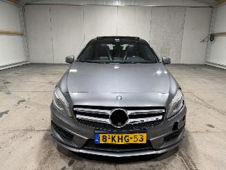 Mercedes A-klasse 180 90kW Automaat Pano Prestige picture 4