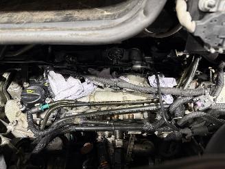 Peugeot Boxer 2.2BlueHDI 121kW Zwaar Kiper PRO DC picture 16