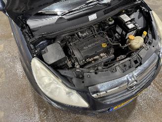 Opel Corsa 1.4-16V 66kW Cosmo picture 26