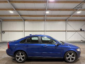 Damaged car Volvo S-40 1.8 92kW Airco Edition 1 2007/11