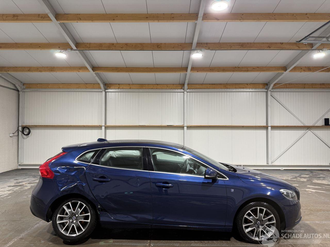 Volvo V-40 2.0D2 88kW Ocean Race Business