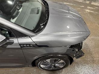 Skoda Enyaq 60kWh 132kW IV Pano picture 18