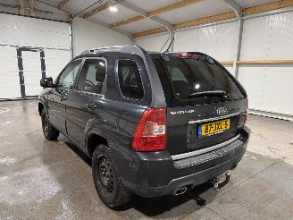 Kia Sportage 2.0CVVT 104kW Airco Fifteen Schuifkanteldak picture 12