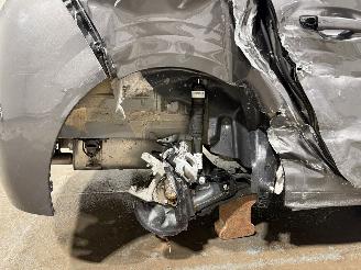 Peugeot 208 1.2PureTech 74kW Clima Camera Allure Pack picture 29