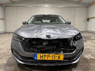 Skoda Octavia 1.4TSI iV PHEV 110kW Automaat picture 14