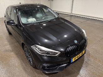 BMW 1-serie 118i 103kW Automaat High Executive Edition Schuifdak picture 18