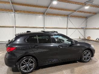 BMW 1-serie 118i 103kW Automaat High Executive Edition Schuifdak picture 5