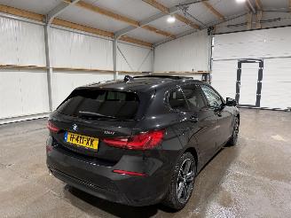 BMW 1-serie 118i 103kW Automaat High Executive Edition Schuifdak picture 6