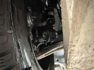 Kia EV3 58.3 kWh  150kW Plus picture 34