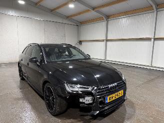 Audi A4 Avant 1.4TFSi 110kW Automaat Sport S Line Black Edition picture 3