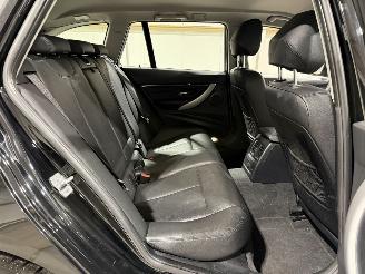 BMW 3-serie 318i 100kW Automaat Luxury Edition picture 20
