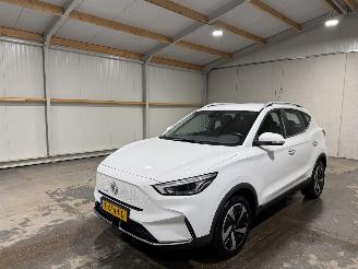 MG ZS 50kWh 130kW EV Standard Range Comfort picture 10