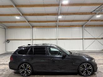Avarii autoturisme BMW 3-serie 330d 3.0 180kW Automaat Pano Leder 2011/5