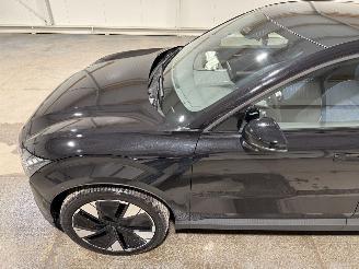 Volvo EX30 69kWh 200kW Single Motor Extended Range Ultra picture 16