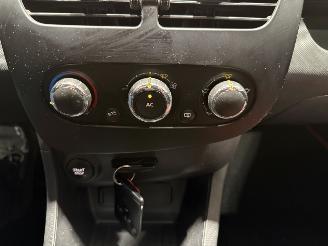 Renault Clio 1.5dCi 66kW Eco Authentique picture 16