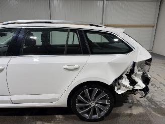 Skoda Octavia 1.6TDI 81kW Automaat GreenTech Edition BusinessLine Pano picture 13