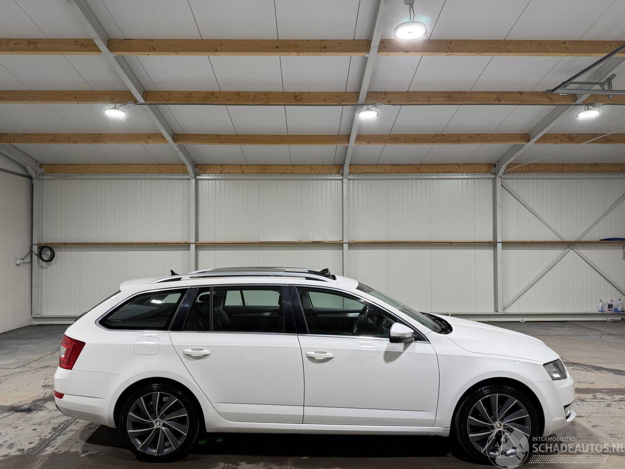 Skoda Octavia 1.6TDI 81kW Automaat GreenTech Edition BusinessLine Pano