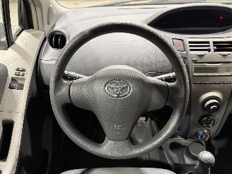 Toyota Yaris 1.0VVTi 51kW Acces Airco picture 27