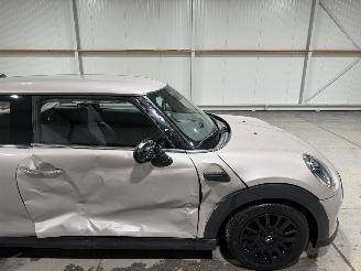 Mini One 1.5One 75kW Business Edition picture 15