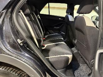 Volkswagen T-Roc 1.0TSI 85kW Sport picture 38