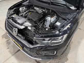 Volkswagen T-Roc 1.0TSI 85kW Sport picture 27