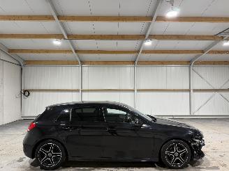 damaged passenger cars Mercedes A-klasse 200 120kW Automaat Launch Edition Premium Plus 2018/9
