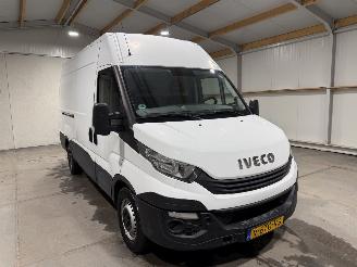 Iveco Daily 2.3 85kW Airco 35S12V H3 picture 3