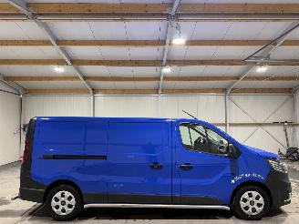 damaged commercial vehicles Renault Trafic E-Tech 52kWh 90kW Automaat L2H2 Advance Camera 2024/11