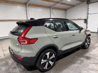 Volvo XC40 70kWh 170kW Recharge Ultimate Pano picture 5