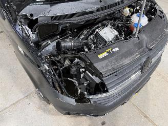 Volkswagen Transporter 2.0TDI 81kW L2H1 Comfortline picture 37